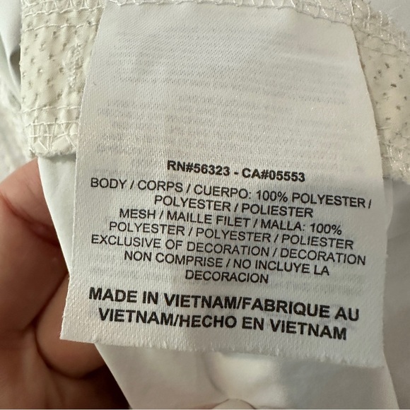 Nike Women’s Windbreaker Jacket White Lightweight Running Zip Up Size Medium - Picture 12 of 12